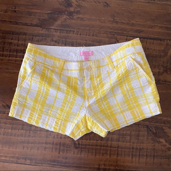 Lilly Pulitzer Pants - Lilly Pulitzer Walsh Shorts Size 4